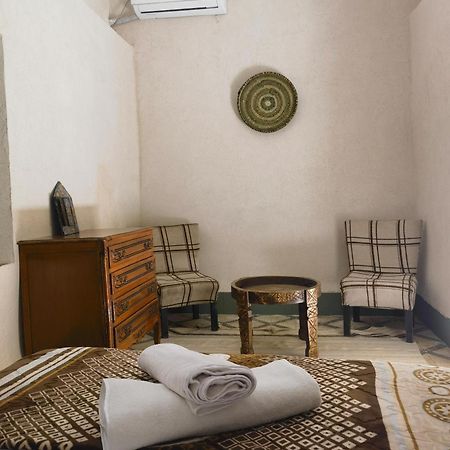 Medina Oasis Hostel Маракеш Екстериор снимка