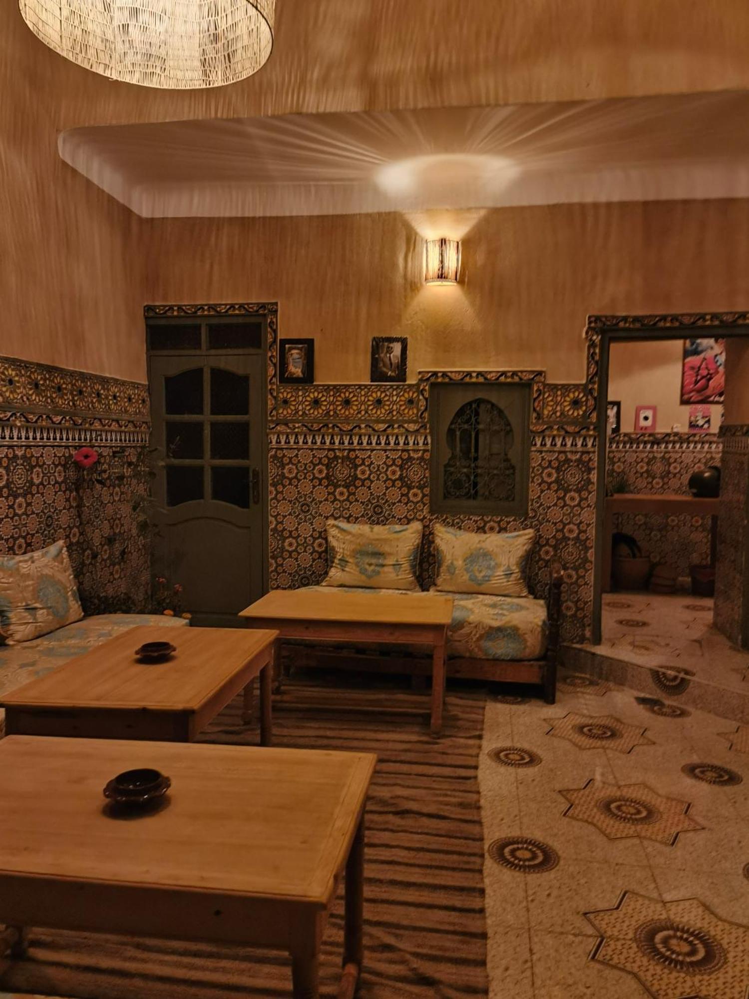 Medina Oasis Hostel Маракеш Екстериор снимка