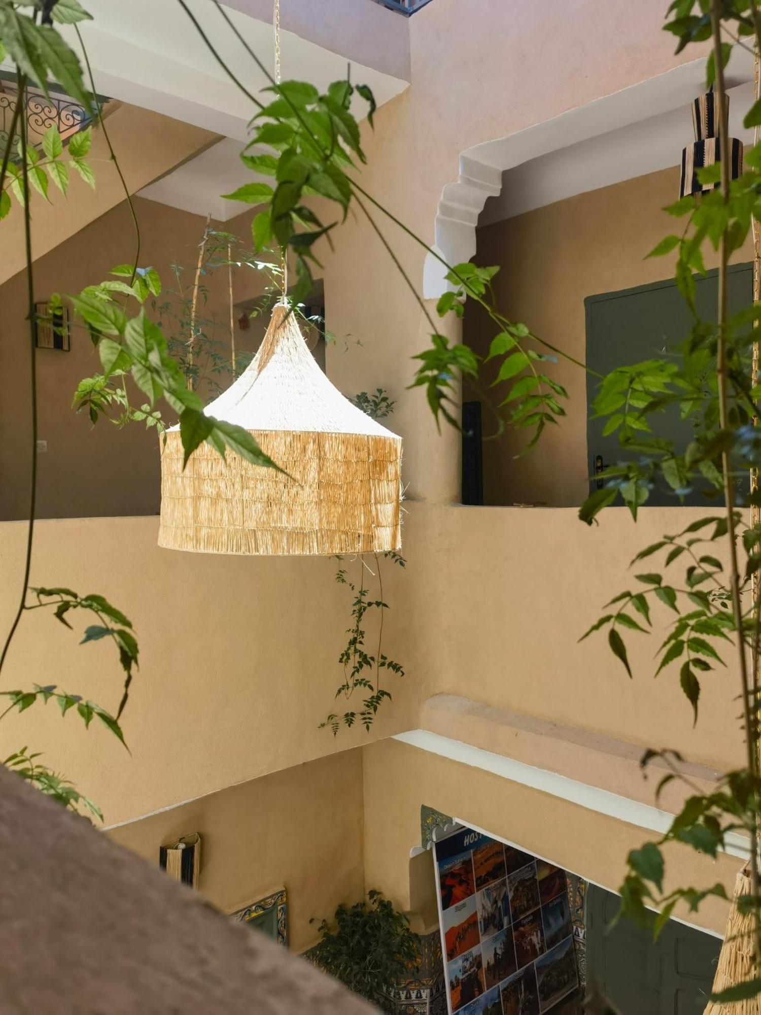 Medina Oasis Hostel Маракеш Екстериор снимка