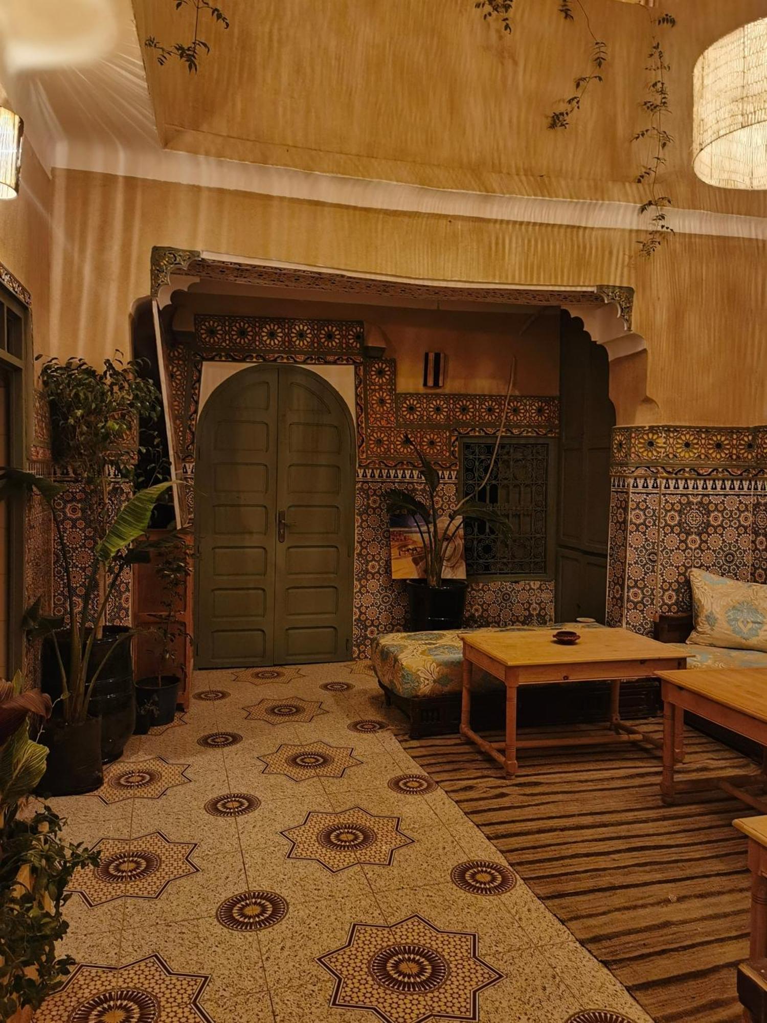 Medina Oasis Hostel Маракеш Екстериор снимка